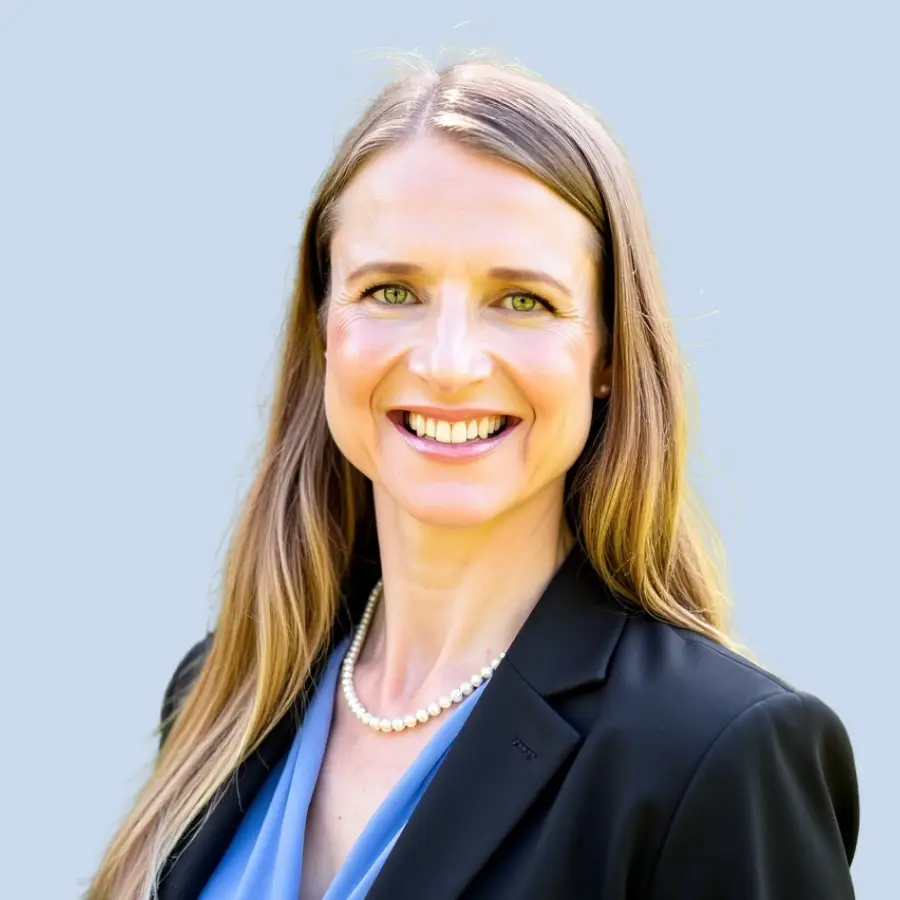 Kathy Smolewska, Clinical Director & Psychologist in Kitchener-Waterloo